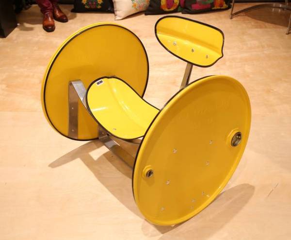 Barril amarelo - cadeira