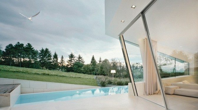 Utilidade Pública Construtiva – Como evitar que pássaros batam nos vidros